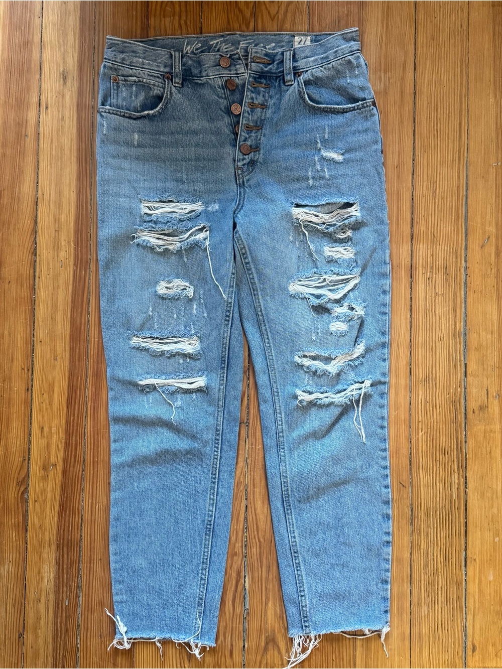 We the Free Light Blue Distressed High-Waist Women’s Jeans